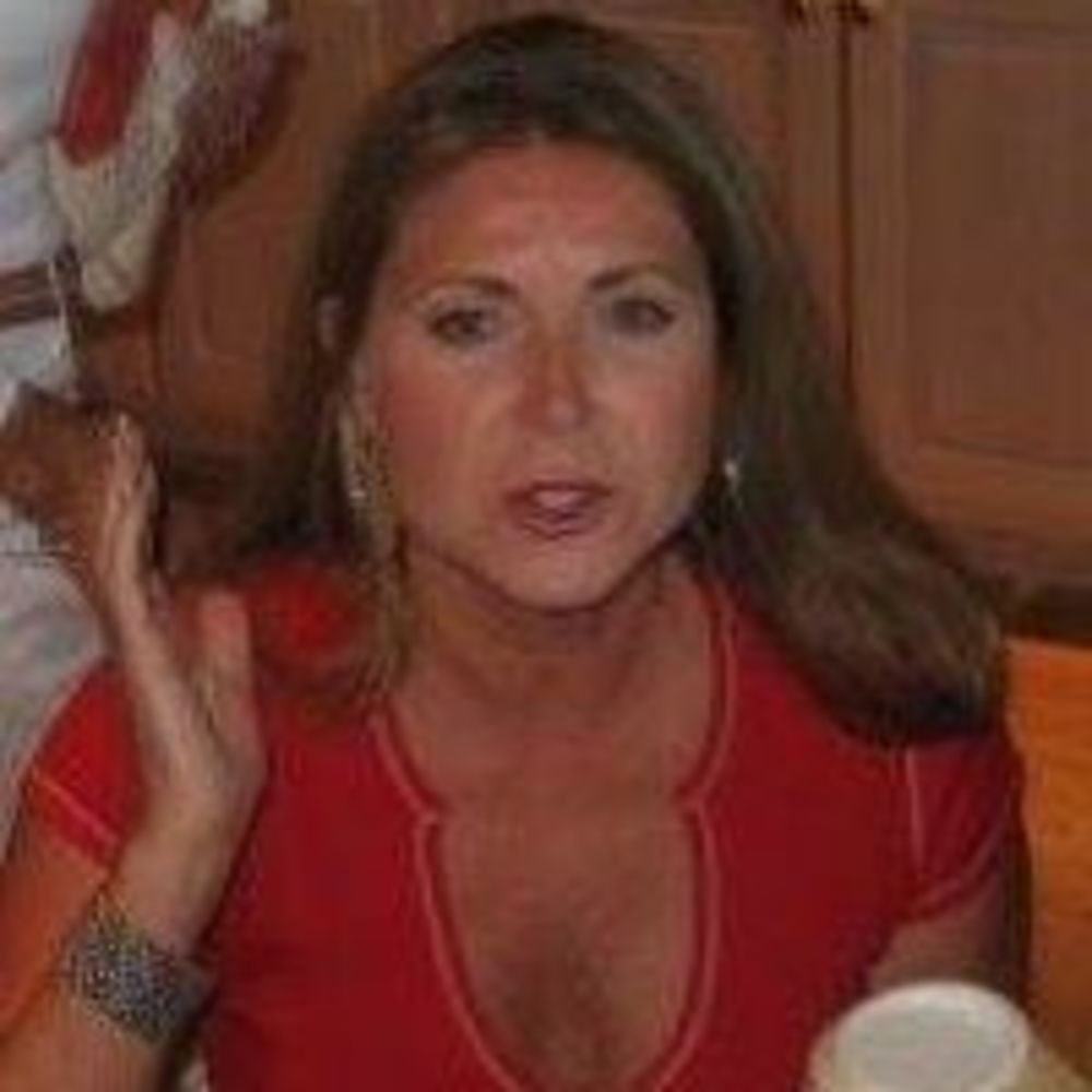 Meet your Posher, Linda